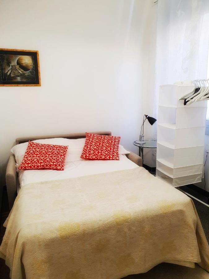 Fantastic House Near The Station Free Parking Apartment Genoa Exterior photo