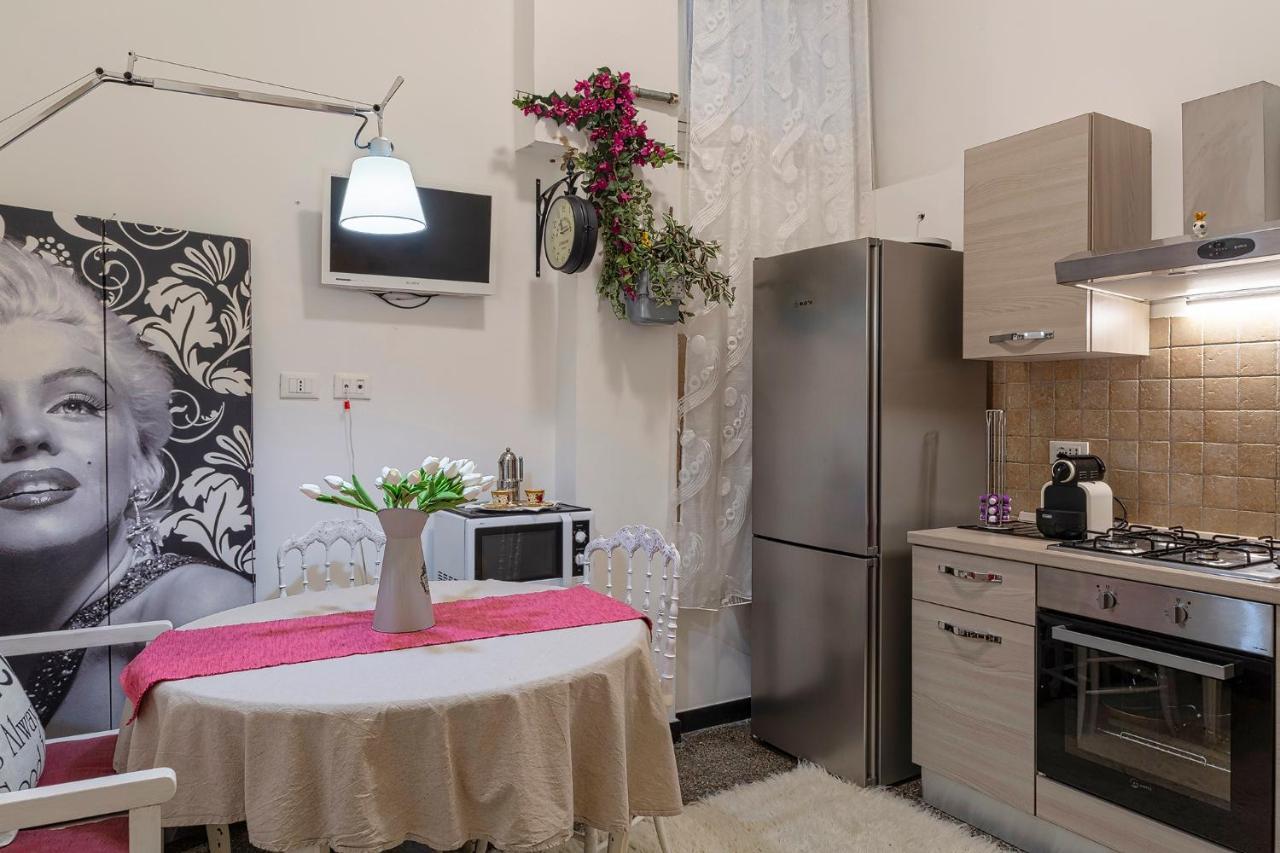 Fantastic House Near The Station Free Parking Apartment Genoa Exterior photo