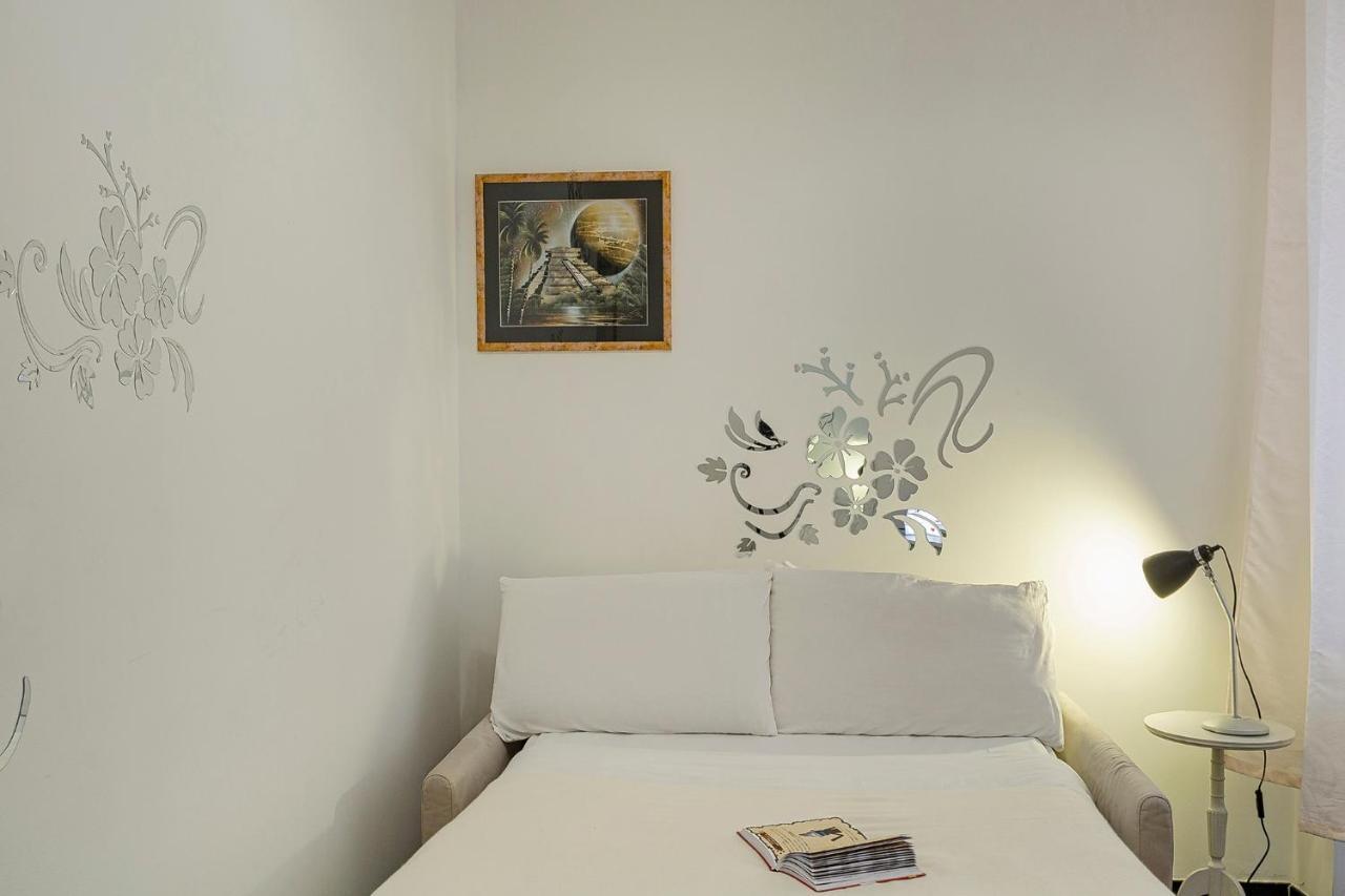 Fantastic House Near The Station Free Parking Apartment Genoa Exterior photo